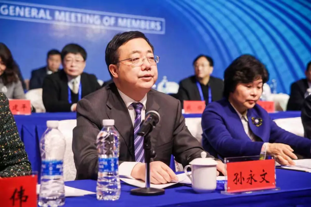 喜报！热烈祝贺黑龙江省潮汕商会黄瑞杰会长 当选哈尔滨市工商业联合会副主席(图4)