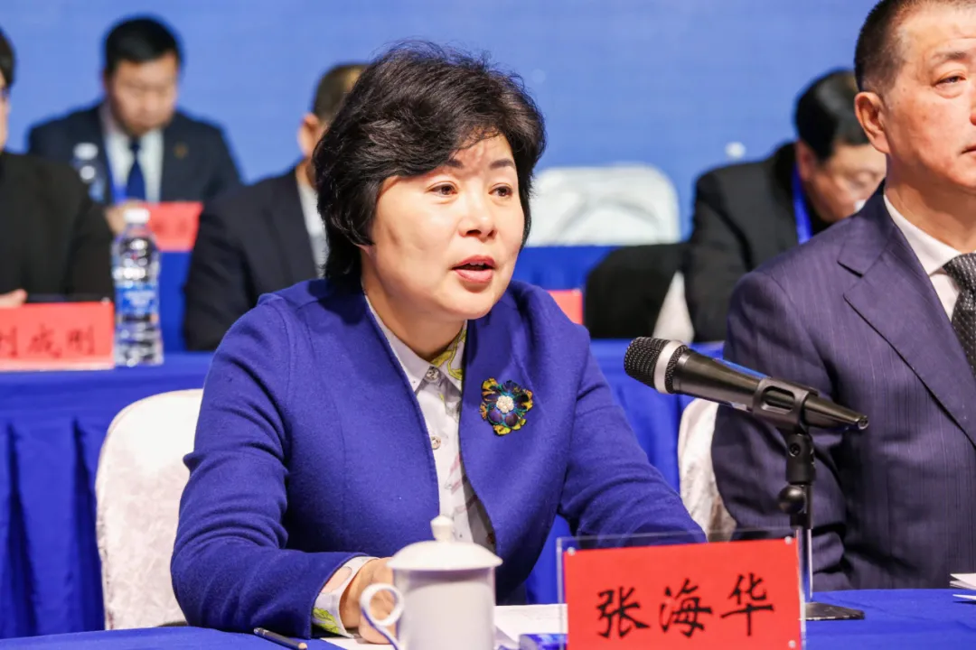 喜报！热烈祝贺黑龙江省潮汕商会黄瑞杰会长 当选哈尔滨市工商业联合会副主席(图2)